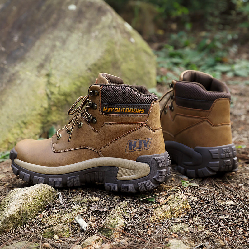 High-top Hiking Boots: The Ultimate Outdoor Companion