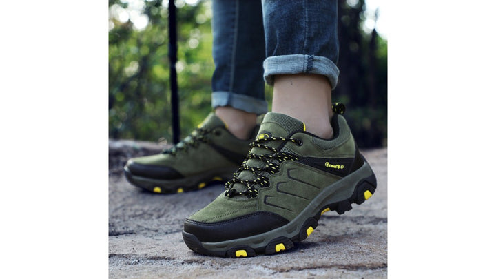 Best Hiking Gear for Women: 2026 Guide