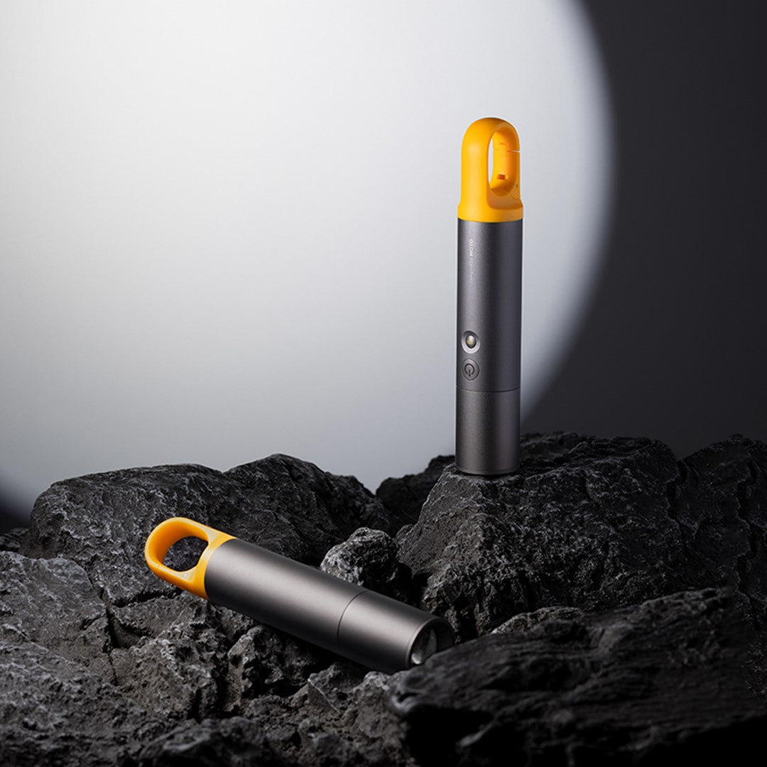 Bright Lumen Flashlight Stepless Zoom Long-Lasting Battery Outdoor Use